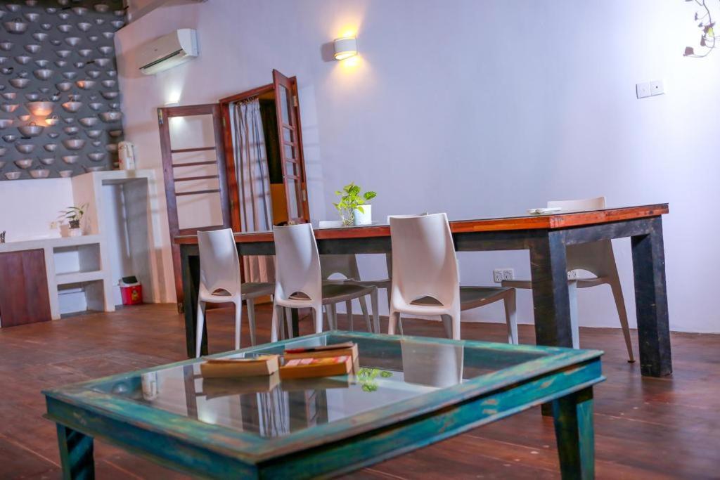 Knight Inn - Galle Fort Экстерьер фото